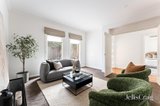 https://images.listonce.com.au/custom/160x/listings/314-woodland-grove-briar-hill-vic-3088/775/01980775_img_06.jpg?eiCjDjQMOA0