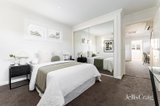 https://images.listonce.com.au/custom/160x/listings/314-woodland-grove-briar-hill-vic-3088/775/01980775_img_09.jpg?v8Fh32-b0uA