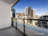 https://images.listonce.com.au/custom/160x/listings/31452-park-street-south-melbourne-vic-3205/935/01087935_img_04.jpg?iC57I2s4kUU