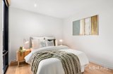 https://images.listonce.com.au/custom/160x/listings/31462-mt-alexander-road-travancore-vic-3032/998/01914998_img_04.jpg?VDErjjFyI2Y