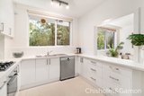 https://images.listonce.com.au/custom/160x/listings/315-beach-avenue-elwood-vic-3184/229/01794229_img_04.jpg?G7XsDmSQwow