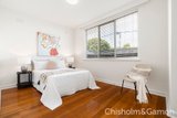 https://images.listonce.com.au/custom/160x/listings/315-beach-avenue-elwood-vic-3184/229/01794229_img_06.jpg?R2NKbMRhz_U