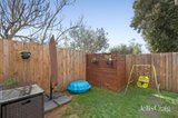 https://images.listonce.com.au/custom/160x/listings/315-beresford-road-lilydale-vic-3140/874/01778874_img_18.jpg?ILPjkgb98E4