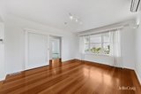 https://images.listonce.com.au/custom/160x/listings/315-blackburn-street-surrey-hills-vic-3127/198/01924198_img_03.jpg?wRY0qHS_d3s