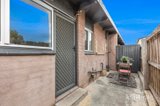 https://images.listonce.com.au/custom/160x/listings/315-buxton-road-herne-hill-vic-3218/558/01871558_img_06.jpg?fSUsgmArvn8