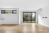 https://images.listonce.com.au/custom/160x/listings/315-durham-road-kilsyth-vic-3137/844/01966844_img_06.jpg?f6VRdh_Mgbk