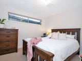 https://images.listonce.com.au/custom/160x/listings/315-kidgell-street-lilydale-vic-3140/324/01526324_img_06.jpg?bsAMoj-HNa4