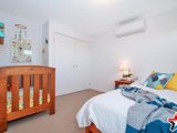 https://images.listonce.com.au/custom/160x/listings/315-kidgell-street-lilydale-vic-3140/324/01526324_img_08.jpg?mcTB7iGfncQ