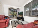 https://images.listonce.com.au/custom/160x/listings/315-lemon-road-balwyn-north-vic-3104/116/01685116_img_06.jpg?U3PnGcHyrwI