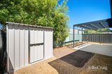https://images.listonce.com.au/custom/160x/listings/315-limetree-way-lake-gardens-vic-3355/120/01812120_img_08.jpg?nmohNTgvSDI