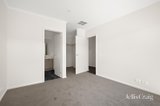 https://images.listonce.com.au/custom/160x/listings/315-limetree-way-lake-gardens-vic-3355/567/01779567_img_12.jpg?kLTjXLuCOrA