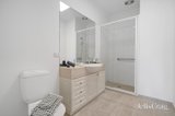 https://images.listonce.com.au/custom/160x/listings/3152-burke-road-glen-iris-vic-3146/665/01808665_img_09.jpg?WueMEVXIFto