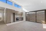 https://images.listonce.com.au/custom/160x/listings/3157-northern-road-heidelberg-heights-vic-3081/149/01682149_img_02.jpg?41lbzWe3CP4