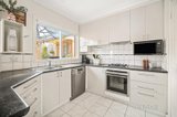 https://images.listonce.com.au/custom/160x/listings/3158-balcombe-road-mentone-vic-3194/805/01736805_img_05.jpg?gP7Ux076RV4