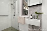 https://images.listonce.com.au/custom/160x/listings/31599-dow-street-port-melbourne-vic-3207/806/01793806_img_10.jpg?_oDKT-l0OK8
