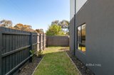 https://images.listonce.com.au/custom/160x/listings/316-clements-grove-reservoir-vic-3073/975/01597975_img_10.jpg?W7QhWHjXWDs