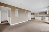https://images.listonce.com.au/custom/160x/listings/316-lind-street-strathmore-vic-3041/372/01741372_img_15.jpg?11km87z-l1I