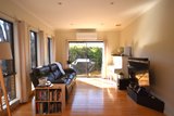 https://images.listonce.com.au/custom/160x/listings/316-mccomb-street-lilydale-vic-3140/039/01780039_img_03.jpg?BVZgZpfpG2A