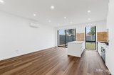 https://images.listonce.com.au/custom/160x/listings/316-romsey-avenue-sunshine-north-vic-3020/929/01922929_img_14.jpg?FReuCPVnXlA