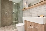 https://images.listonce.com.au/custom/160x/listings/31647-nelson-place-williamstown-vic-3016/211/01906211_img_07.jpg?jvst2rr9BW0