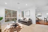 https://images.listonce.com.au/custom/160x/listings/3166-lawrence-road-mount-waverley-vic-3149/715/01580715_img_04.jpg?_PhIyQhNfuk