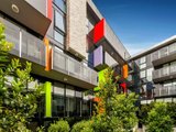 https://images.listonce.com.au/custom/160x/listings/31681-83-riversdale-road-hawthorn-vic-3122/220/01684220_img_09.jpg?SzpibcwtzSk