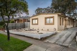 https://images.listonce.com.au/custom/160x/listings/317-hampton-drive-hampton-park-vic-3976/768/01577768_img_01.jpg?4moS_i2d2Is