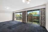 https://images.listonce.com.au/custom/160x/listings/317-karingal-street-croydon-north-vic-3136/260/01609260_img_06.jpg?jHChMACKs2c