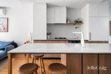 https://images.listonce.com.au/custom/160x/listings/317-loranne-street-bentleigh-vic-3204/035/01980035_img_07.jpg?qae_i2UhFKs