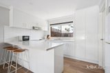 https://images.listonce.com.au/custom/160x/listings/3170-172-thompson-road-north-geelong-vic-3215/860/01841860_img_03.jpg?JfJexrCPrZk