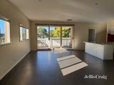 https://images.listonce.com.au/custom/160x/listings/3170-ryans-road-eltham-vic-3095/118/01624118_img_03.jpg?0jxfUKnAi8Q