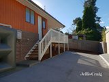 https://images.listonce.com.au/custom/160x/listings/3170-ryans-road-eltham-vic-3095/118/01624118_img_08.jpg?9PHRB93VwqQ