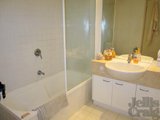 https://images.listonce.com.au/custom/160x/listings/317102-118-camberwell-road-hawthorn-east-vic-3123/931/01821931_img_07.jpg?GfACwUUYY1Q