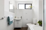 https://images.listonce.com.au/custom/160x/listings/3174-easey-street-collingwood-vic-3066/258/01723258_img_07.jpg?IG7eS2KAVQw
