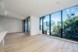 https://images.listonce.com.au/custom/160x/listings/31760-siddeley-street-docklands-vic-3008/553/01594553_img_02.jpg?vDUkG3K7QzE