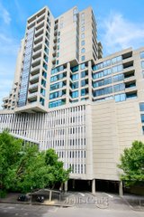 https://images.listonce.com.au/custom/160x/listings/31760-siddeley-street-docklands-vic-3008/553/01594553_img_07.jpg?a6XenYd-Tz4