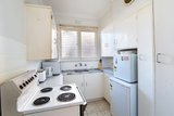 https://images.listonce.com.au/custom/160x/listings/317a-the-esplanade-geelong-vic-3220/057/01699057_img_06.jpg?1oYhH2DW8GE