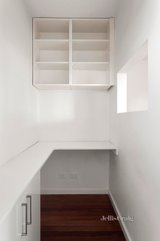 https://images.listonce.com.au/custom/160x/listings/318-bailey-avenue-preston-vic-3072/656/01703656_img_05.jpg?rETvdPJaTmQ