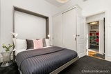 https://images.listonce.com.au/custom/160x/listings/318-esplanade-east-port-melbourne-vic-3207/020/01794020_img_06.jpg?LS2cgZIOrl8