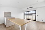 https://images.listonce.com.au/custom/160x/listings/318-joyce-street-elwood-vic-3184/787/01948787_img_06.jpg?JKOerye1Rhs