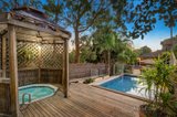 https://images.listonce.com.au/custom/160x/listings/318-lawrence-road-mount-waverley-vic-3149/609/00824609_img_04.jpg?bfS20fV5m-Y