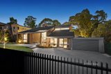 https://images.listonce.com.au/custom/160x/listings/318-lawrence-road-mount-waverley-vic-3149/837/01113837_img_03.jpg?e8RyRDqgJfs