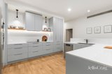https://images.listonce.com.au/custom/160x/listings/318-north-road-brighton-vic-3186/171/01935171_img_04.jpg?BKsB6XDLS4s