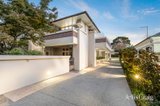 https://images.listonce.com.au/custom/160x/listings/318-north-road-brighton-vic-3186/171/01935171_img_17.jpg?2jE37answ2M