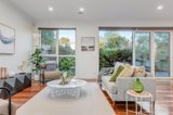 https://images.listonce.com.au/custom/160x/listings/318-rangeview-grove-balwyn-north-vic-3104/141/01431141_img_02.jpg?UH6pZrktGMU