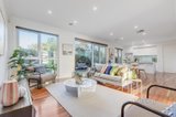 https://images.listonce.com.au/custom/160x/listings/318-rangeview-grove-balwyn-north-vic-3104/141/01431141_img_04.jpg?dzmjkGGBIfU