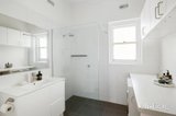 https://images.listonce.com.au/custom/160x/listings/318-riversdale-road-hawthorn-vic-3122/420/01769420_img_06.jpg?Ivi3lmGTF7Q