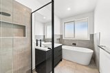 https://images.listonce.com.au/custom/160x/listings/318-ryland-avenue-avenue-croydon-vic-3136/001/01971001_img_06.jpg?S1rXdRvfoXY