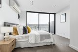 https://images.listonce.com.au/custom/160x/listings/31810-malvern-road-malvern-east-vic-3145/285/01559285_img_06.jpg?4_q_TmwBMjU