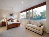 https://images.listonce.com.au/custom/160x/listings/319-canterbury-road-st-kilda-west-vic-3182/402/01087402_img_07.jpg?Ns8MF1V07qc